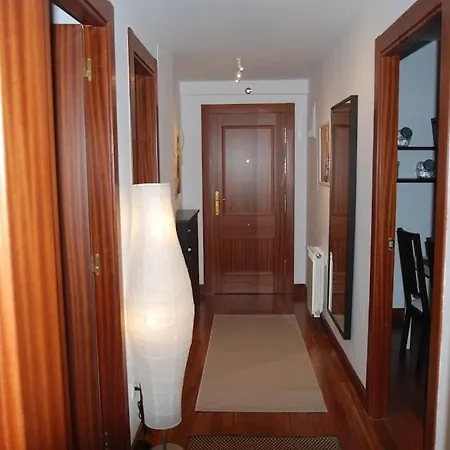 Precioso Apartamento Junto A La Ria Apartment *